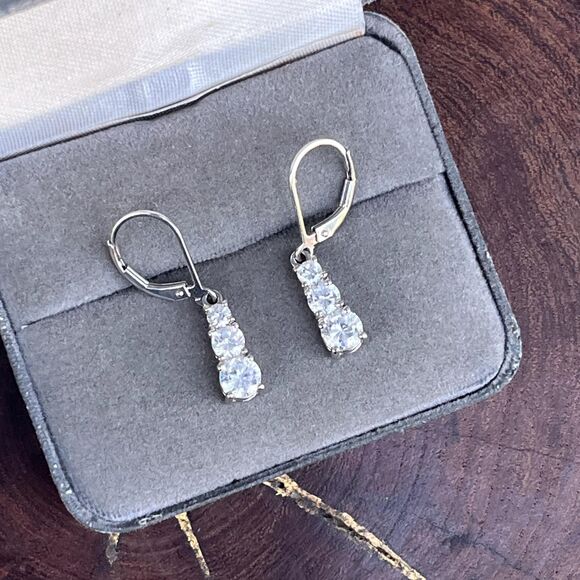 Vintage Cubic Zirconia Dangle Earrings 925 Sterling Wedding Jewelry - Picture 5 of 8